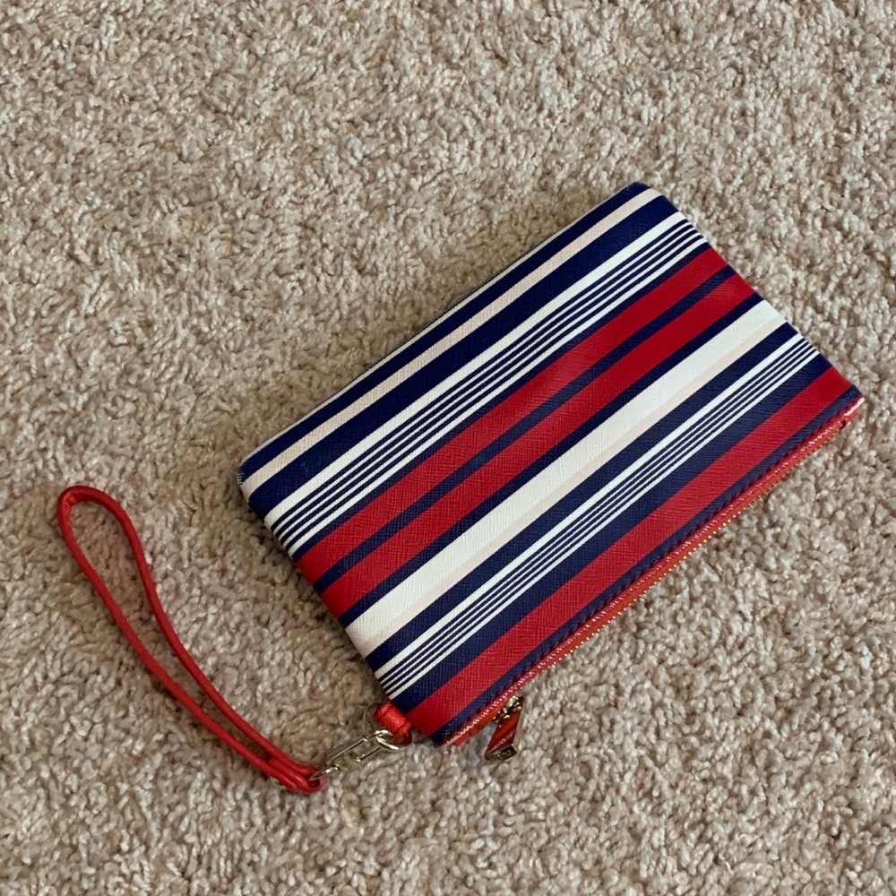 Wristlet / Purse / Fanny Pack Type